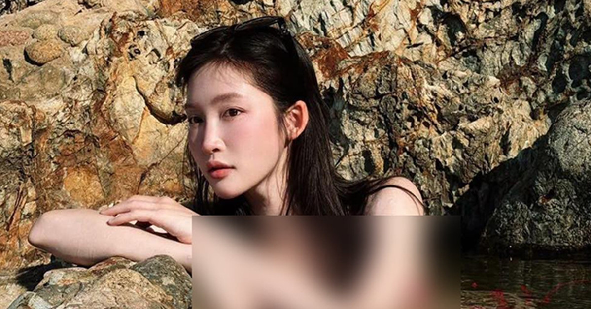 juky san cui dau nhan loi vi hanh dong mac bikini tam trong gieng tien 1450