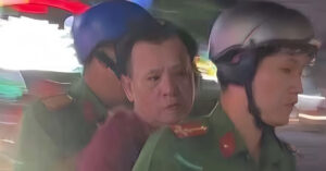 ke dung dao dam chet nguoi tinh roi vo tu tu da co vo con o que 1295