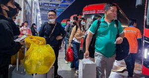 Khác Hẳn Mọi Năm, Bến Xe Miền Đông Mới Nhộn Nhịp Ngày Cận Tết Khac Han Moi Nam Ben Xe Mien Dong Moi Nhon Nhip Ngay Can Tet 551