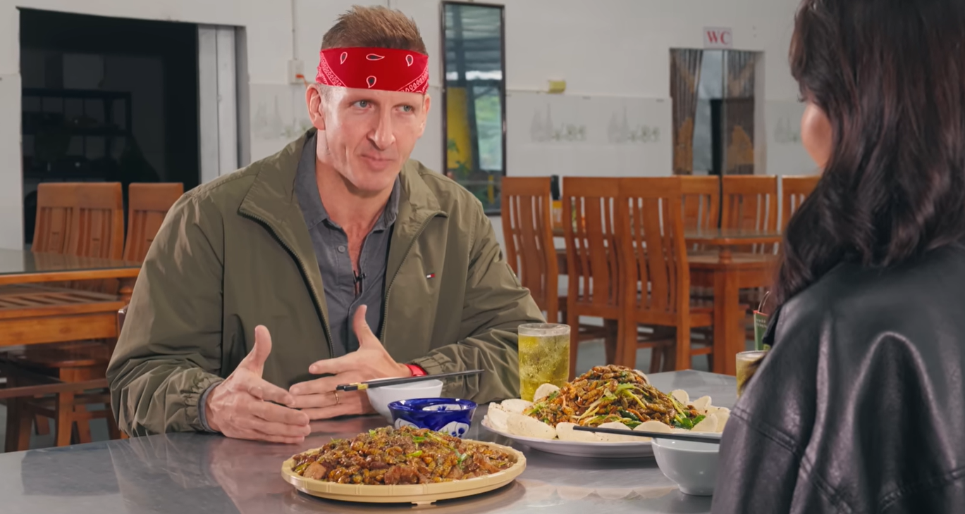 khach tay thu mon ken nguoi an o lam dong khen vi beo ngay nhu kem 2135