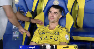khoanh khac ronaldo khong noi nen loi khi al nassr roi chien thang phut 98 430
