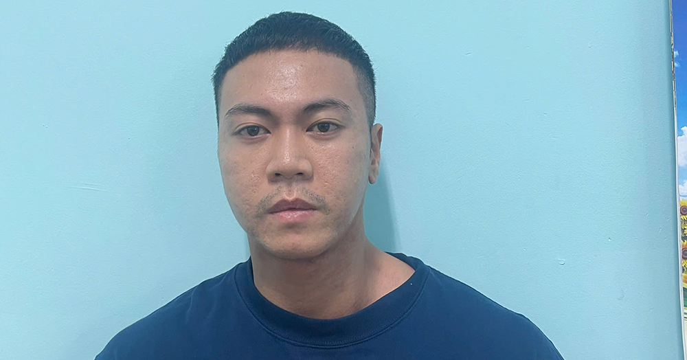 khoi to bat tam giam nguoi dan ong hanh hung nu shipper 285