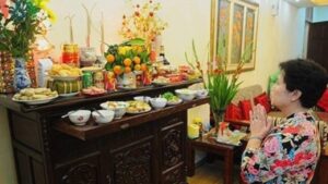 Khung giờ đẹp cúng rằm tháng 2 âm lịch năm Bính Ngọ hút tài lộc, may mắn 1 khung gio dep cung ram thang 2 am lich nam binh ngo hut tai loc may man 150316