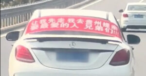 lai xe hon 900km di hoi cuoi chang trai treo bang ron gay bao mang 1232