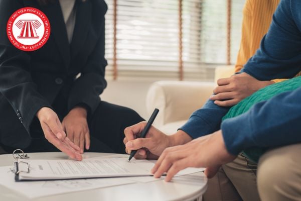 Lao Dong Tu Y Nghi Viec