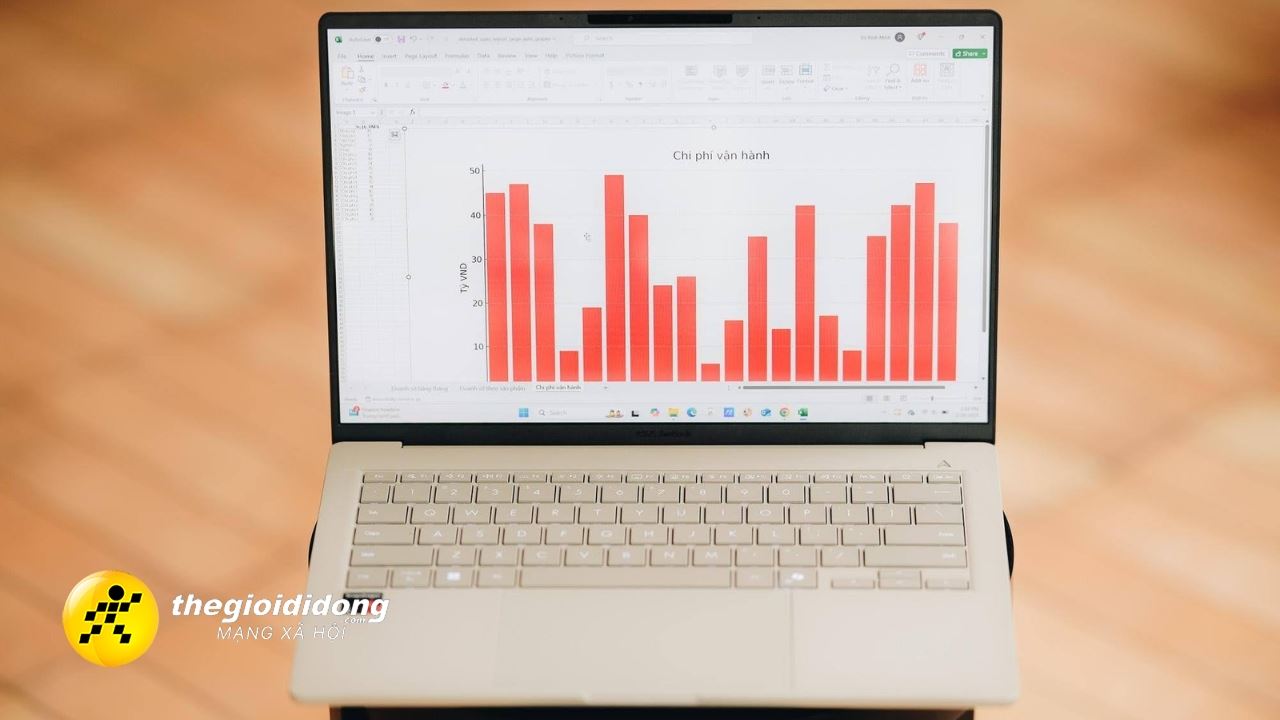 laptop snapdragon b1 12639150523769371413