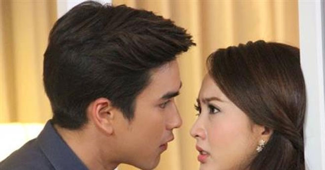 Lay Chong Co Con Rieng Toi Hon Sieu Phach Lac Khi Thay Bong Trang Dung Bat Dong Truoc Cua Phong Hang