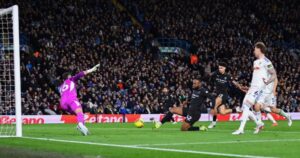 Hạ Leeds, Man City áp sát Arsenal trên BXH Ngoại hạng Anh 2 leeds man city 1 1772322599098619304920 38 0 616 925 crop 1772322603480400483989