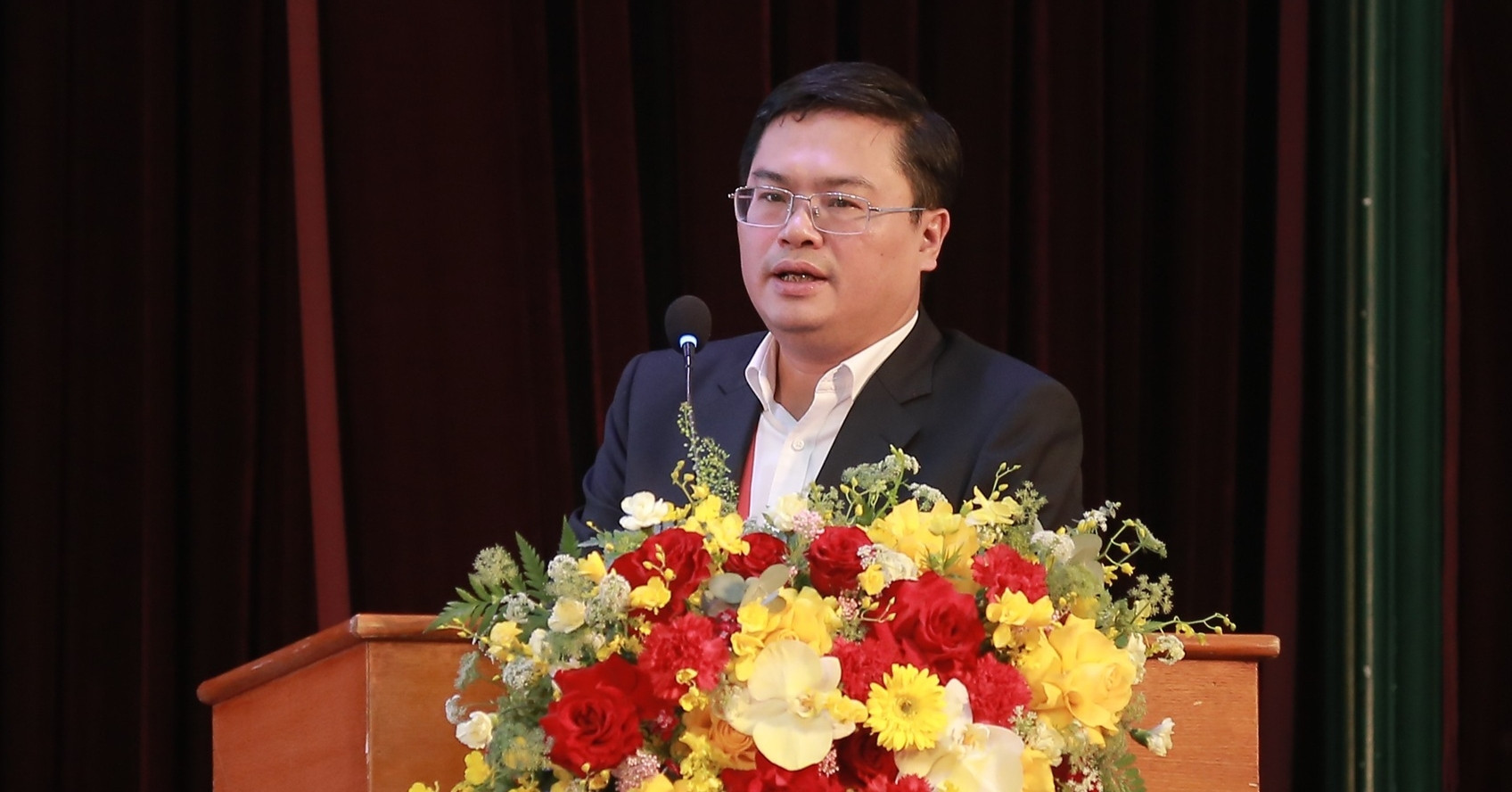 lop co trinh do tieng anh khac nhau 1708