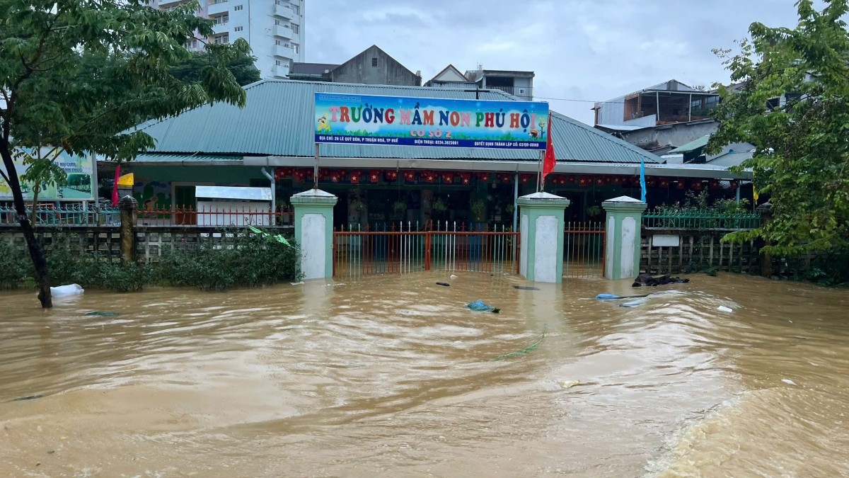 Lu Hue 16 1761720431329154499324120251101111233