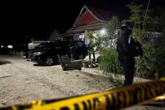luc luong chong khung bo densus 88 cua indonesia bat giu 8 nghi pham khung bo o trung sulawesi. van
