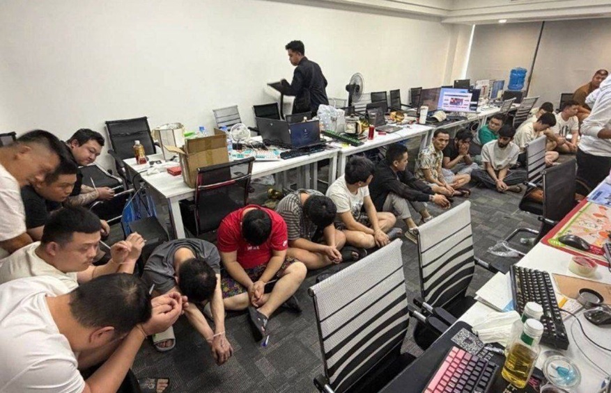 luc luong chuc nang campuchia triet pha cac trung tam lua dao anh bo noi vu campuchia