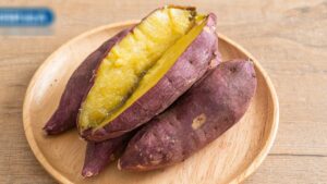 Luoc Khoai Lang Ma Them Loai Vi Nay Cu Nao Cu Nay Cung Ngot Thom Bo Tung 221329