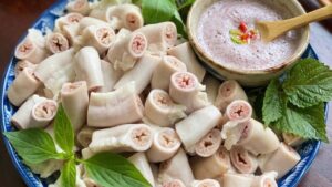 Luộc lòng đừng cho ngay vào nước: Thêm bước này, lòng trắng giòn như ngoài hàng 1 luoc long dung cho ngay vao nuoc them buoc nay long trang gion nhu ngoai hang 212520