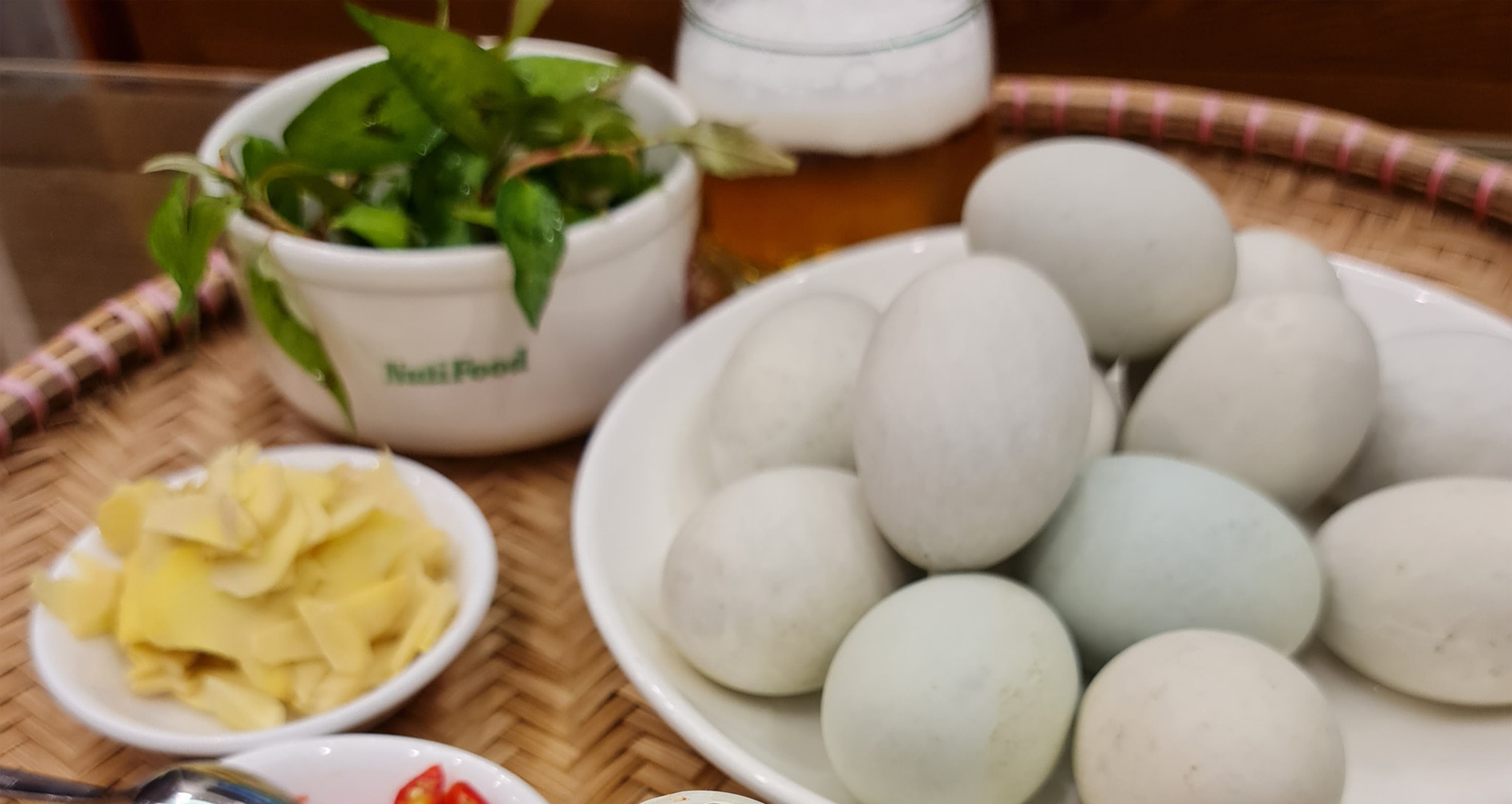 luoc trung vit lon bao nhieu phut thi chin 1919