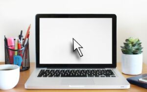 Mat Con Tro Chuot Tren Man Hinh May Tinh 1