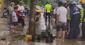 mat lai o khuc cua tren quoc lo 1 nguoi dan ong chay xe phan khoi lon tu vong 1513