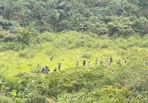 Xuyên rừng tìm kiếm người đàn ông mất tích ở Nghệ An 2 mat tich 2