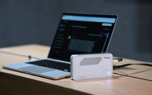 May Tinh Ai Nho Bang Sac Du Phong 1