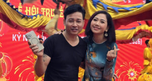 mc my van thoat chet trong gang tac khi dan chuong trinh tai le hoi 12