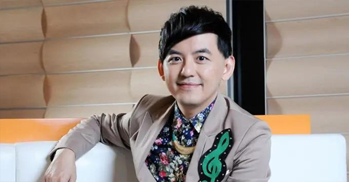 mc noi tieng hoang tu giao lanh an tu vi tan cong tinh duc nhieu phu nu 761