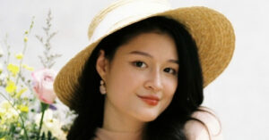 Mc Xinh Nhu Hoa Hau Hoc 2 Truong O My Va Noi Tieng Anh Nhu Gio Tren Vtv La Ai 777