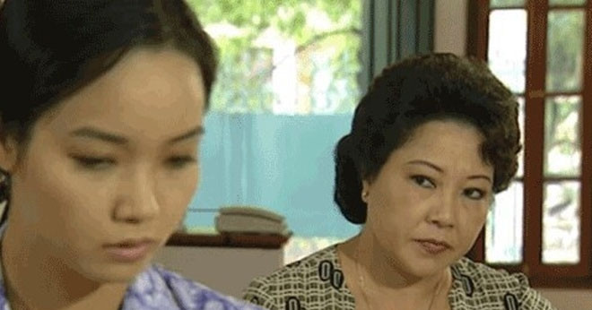 me chong day tu 3h sang ninh nuoc ham xuong cho chau an dam con dau che khong co chat khien ba bo ve