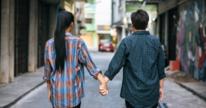 Mẹ Chồng Lộ Bí Mật Ngoại Tình Chôn Giấu Hàng Chục Năm Chỉ Vì Nghi Con Dâu Trăng Hoa Me Chong Lo Bi Mat Ngoai Tinh Chon Giau Hang Chuc Nam Chi Vi Nghi Con Dau Trang Hoa A7Fa28F73Fa747Ab