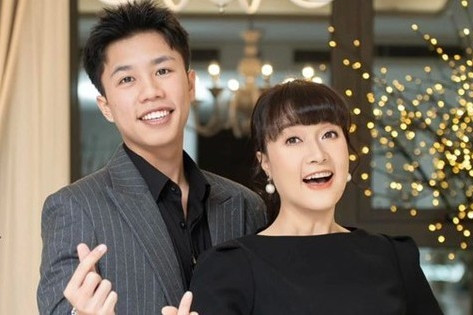 Me Chong Quoc Dan Van Dung Tam Thu Gui Con Dau Tuong Lai Gay Sot Cong Dong Mang 449