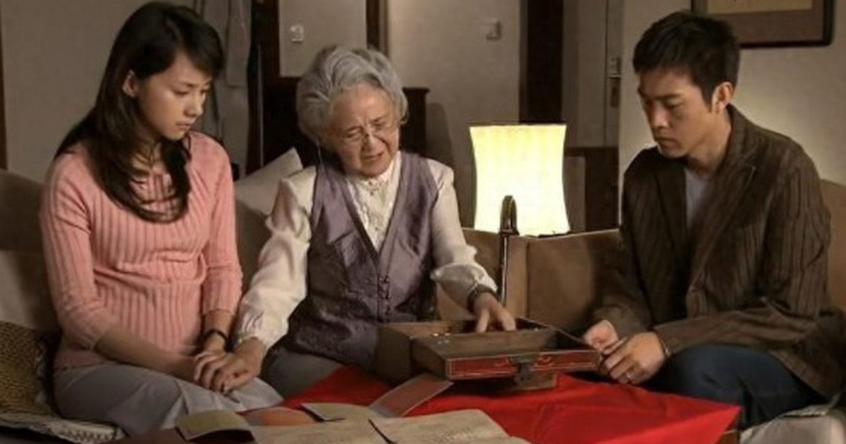 Me Trao Het Tai San Cho Con Trai Den Luc Om Lai Mo Den Ep Con Gai Cham Soc C53Be00C5538450Abf9Acfd56