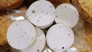 Mẹo bảo quản giò lụa sau Tết giữ trọn mùi vị thơm ngon, không bị khô, bã 1 meo bao quan gio lua sau tet giu tron mui vi thom ngon khong bi kho ba 234401