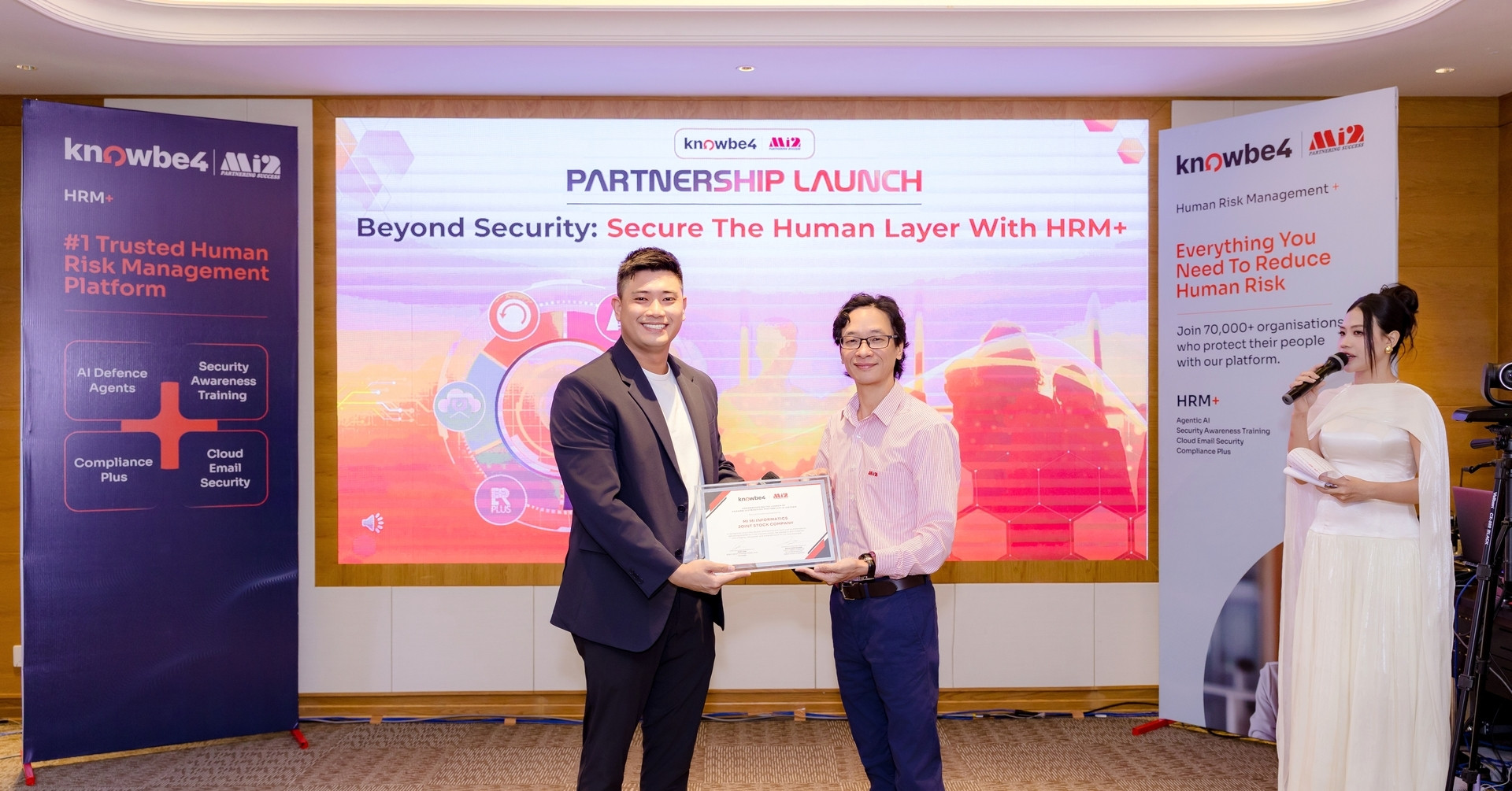 mi2 hop tac phan phoi chien luoc cung knowbe4 1765