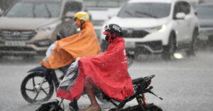 mien bac sap don hai dot khong khi lanh mua giong tro lai ha noi con 26 do 2411