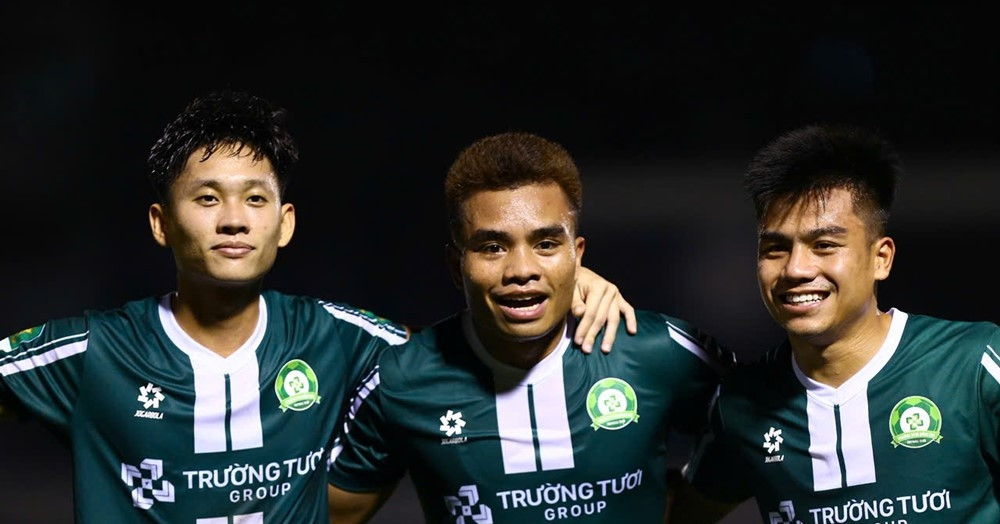 Minh Vuong Loe Sang Dong Nai Thang Kich Tinh Tai Thong Nhat 1570