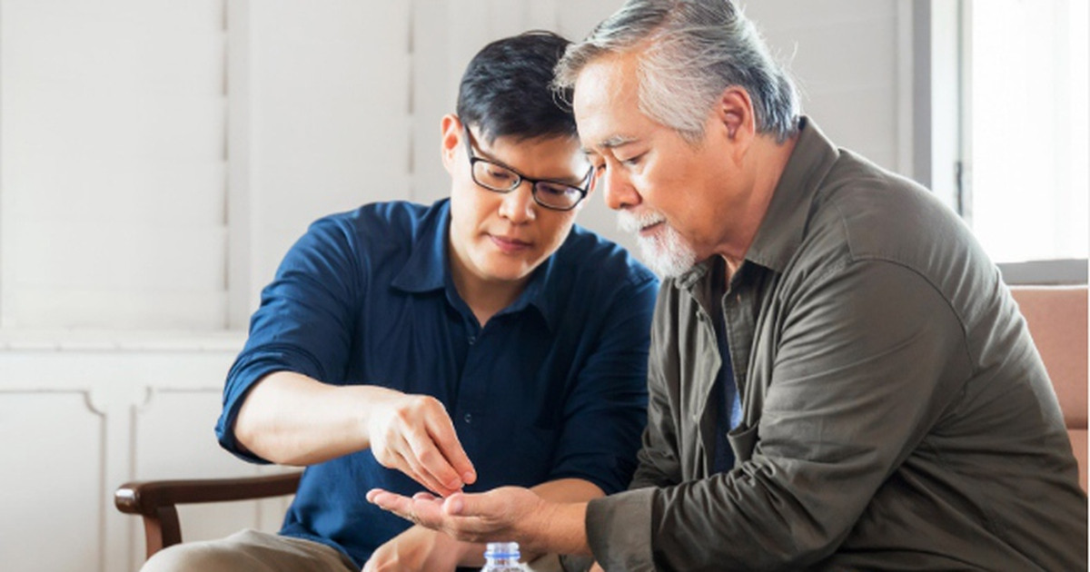 mo tui vai ong noi de lai truoc luc mat toi bat khoc nhan ra thoi gian danh cho nguoi than khong the
