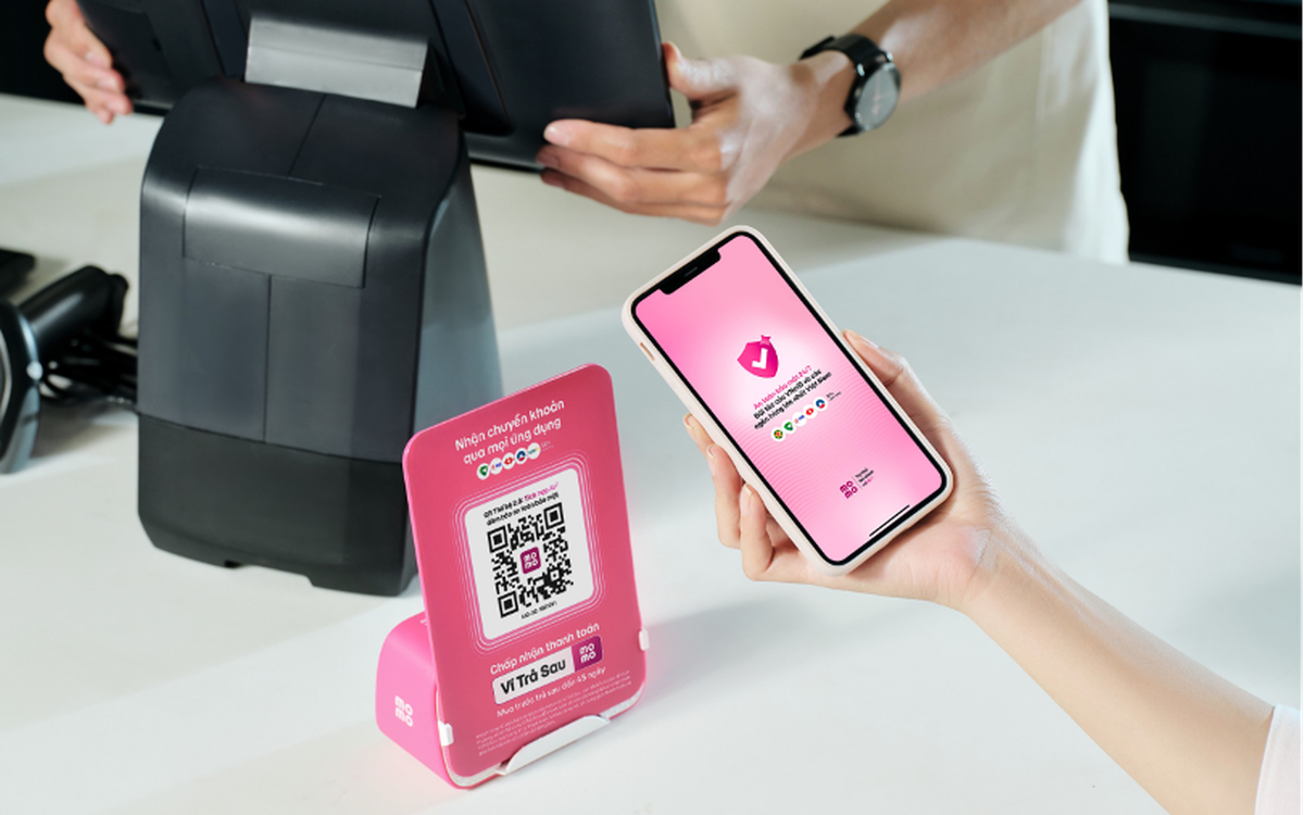 momo1 0 12 506 822 crop 17752231184722125737302