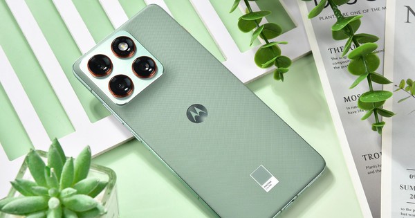 Moto X70 Air Zol 13 17626801520881277330148 155 0 993 1600 Crop 1762680557857900021222