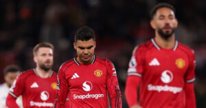 mu thua soc leeds ngay tren san nha 56