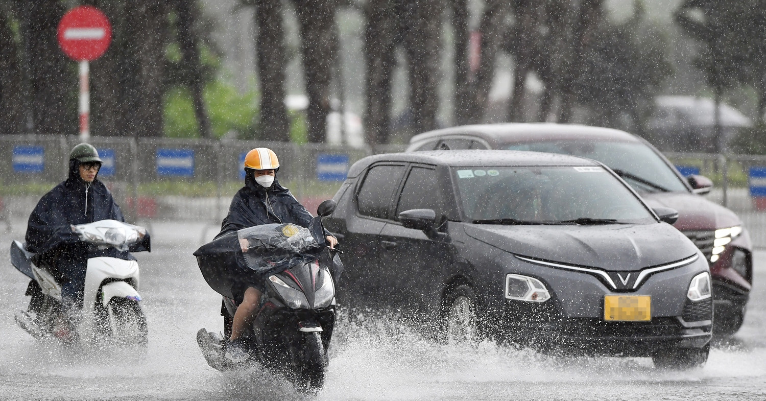 mua da kem giong loc khien 3 nguoi tu vong khong khi lanh sap tran ve 2246