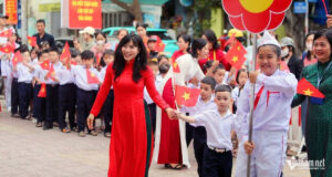 Mùng Ba Tết Thầy: Khi mùa xuân bắt đầu từ những lời tri ân 1 mung ba tet thay khi mua xuan bat dau tu nhung loi tri an 571