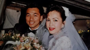 My Nhan Duoc Dai Gia Say Dam 32 Nam Tang Biet Thu Kim Cuong Khung 5D28Ea2D8E6646E2A6B160E131E5D976 2