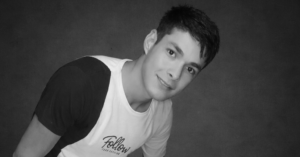 nam ca si 30 tuoi bi ban chet giua tiec sinh nhat gay rung dong 2563