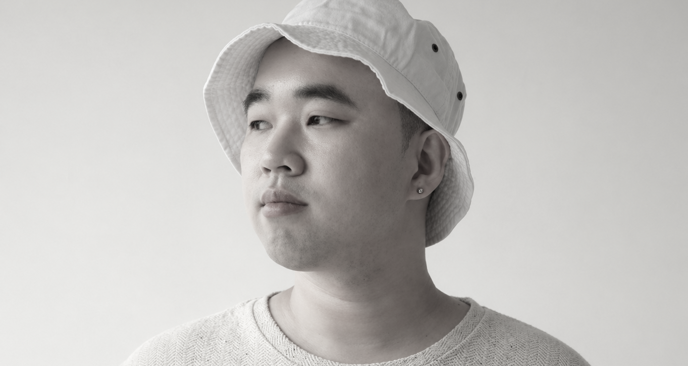 nam ca si qua doi dot ngot o tuoi 42 1358