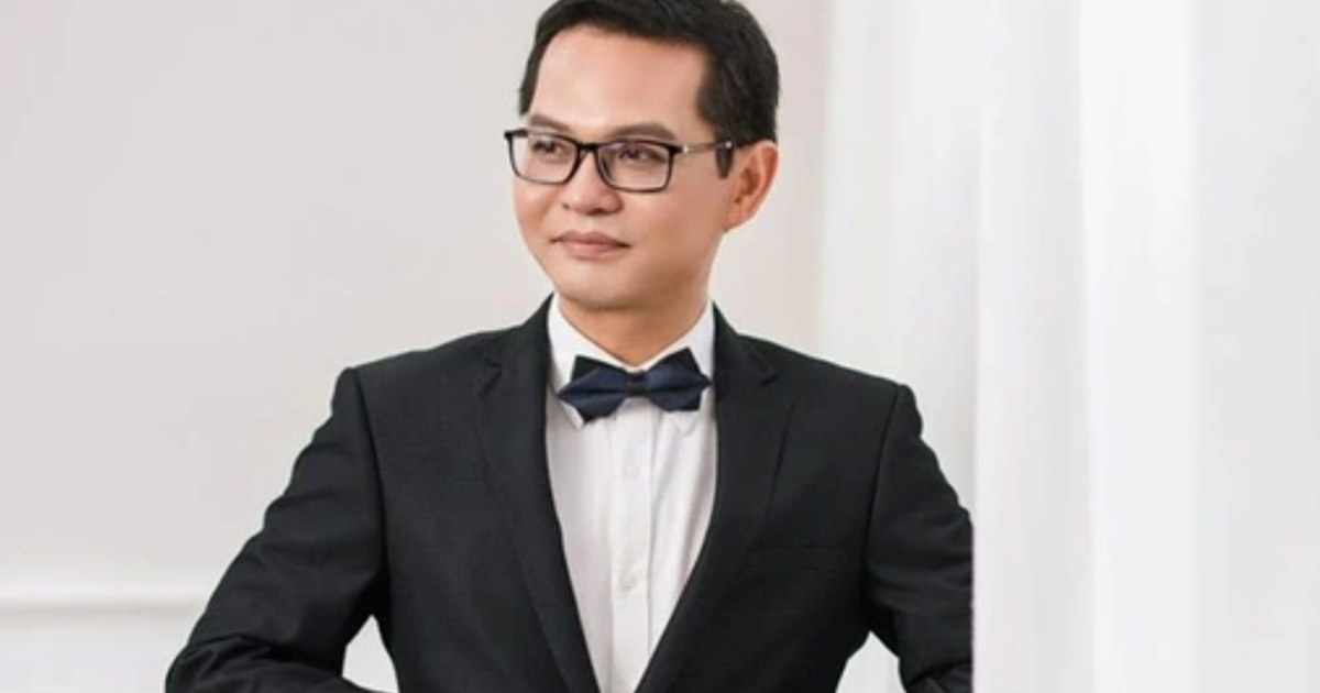 Nam Nghe Si Nhan Dan Lap Gia Dinh O Tuoi 46 Va Cuoc Song Kin Tieng Sau Anh Den San Khau 195C15970844