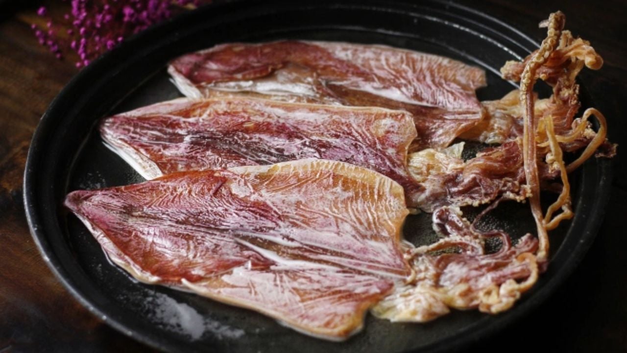 ngam muc kho trong loai nuoc nay roi dem nuong muc thom ngot khong bi kho cung 235622