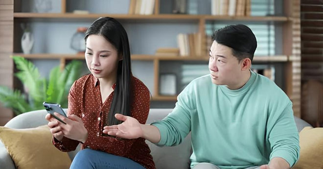 Nghe Ai Ninh Bo Vo Doi Ban Sach Vang Cuoi De Khoi Nghiep Ban Hang 283