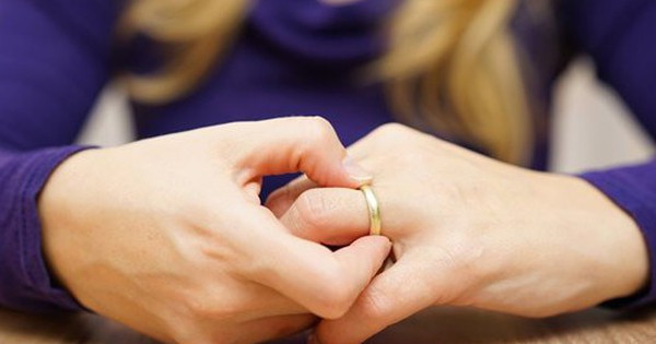 Nghe Loi Me Chon Nguoi Xung Dang Toi Cay Dang Minh Da Lay Ai The Nay 35Ecf48Da8D94E55Befce7Cbcafb774