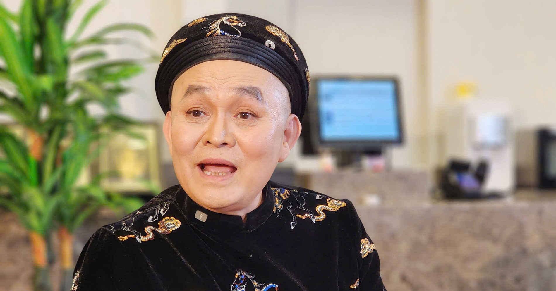 Nghe Si Xuan Hinh Lam Gi Co Ai Nhu Toi 2H Sang Van Mua May Quay Cuong Tren Giuong 64D7195E8139442994