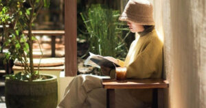 Nghi Huu Toi Moi Hieu Cang Mong Doi O Con Cang De Ton Thuong 433Bbe082F0B4Bc1A2F8D8135906727E 808.Jp