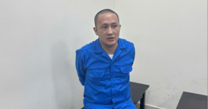 nghich tu no sung cha duong hoang hot chay vao trong nha 2019
